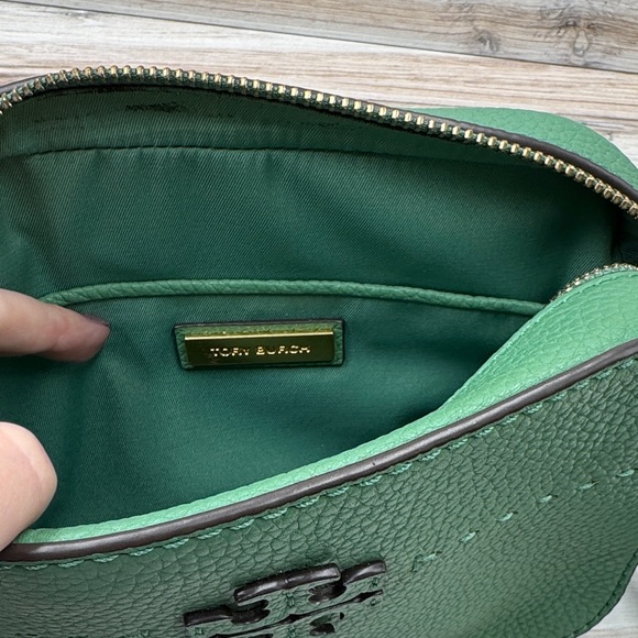 Tory Burch Green Crossbody Bag with Tassel - Picture 2 of 3